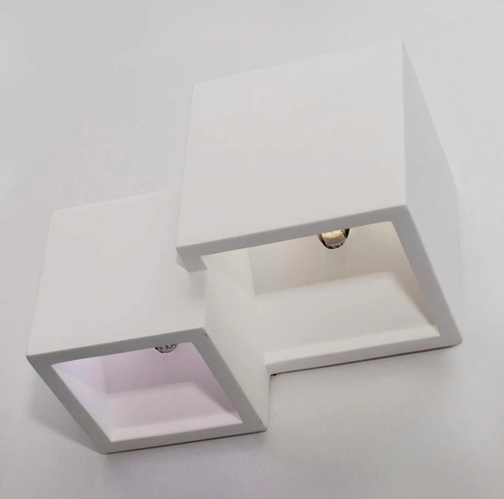 Applique in gesso 2 cubi – Doppia emissione di luce up & down con attacco G9 - ambraled