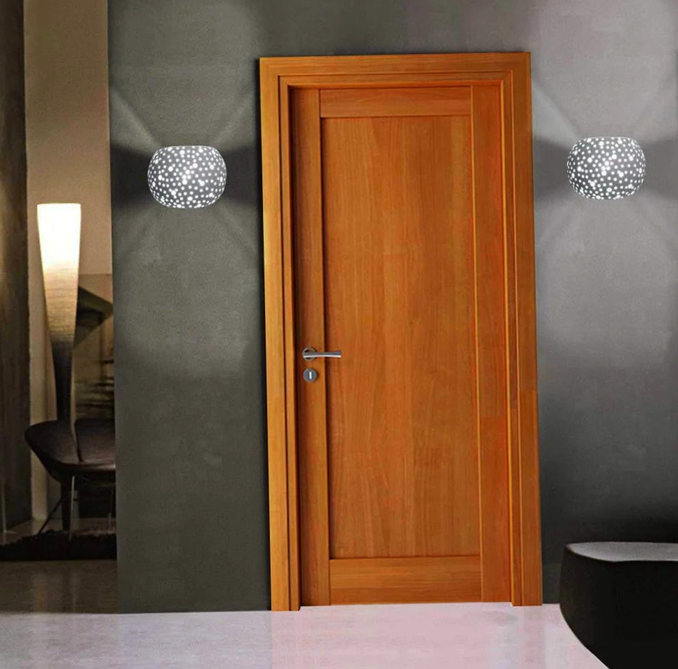 Applique in gesso traforato tonda per parete – Illuminazione doppia (up & down), lampadina G9 - ambraled