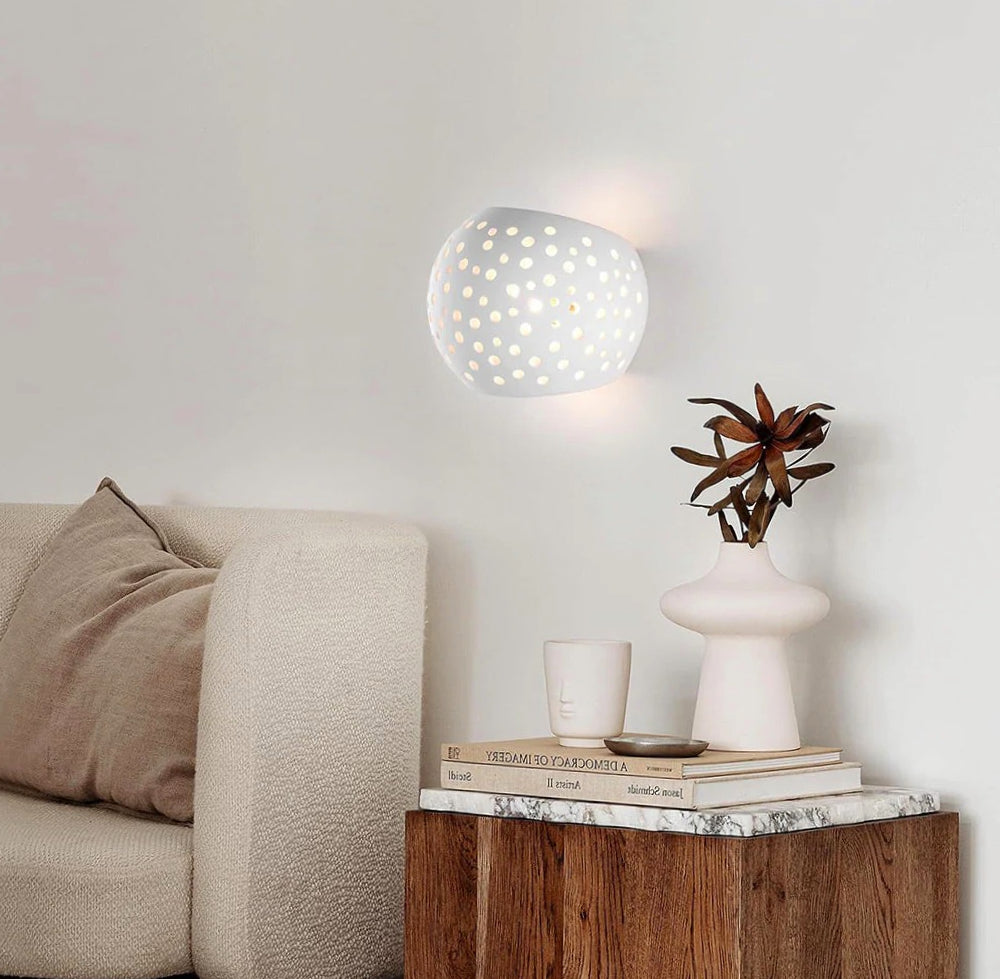 Applique in gesso traforato tonda per parete – Illuminazione doppia (up & down), lampadina G9 - ambraled