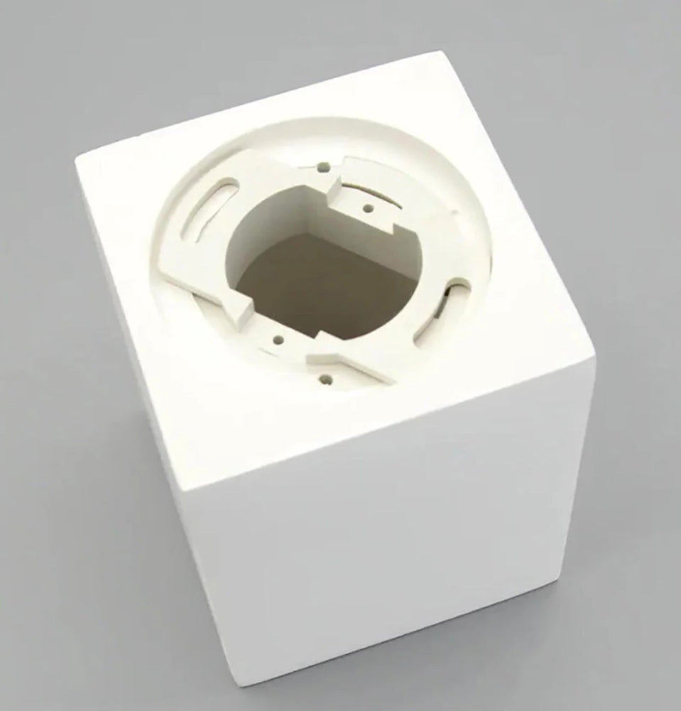 Applique da soffitto portafaretto in gesso a cubo verniciabile GU10 - ambraled