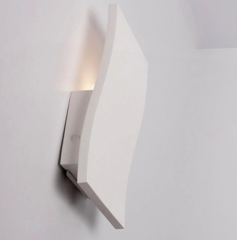 Applique in gesso rettangolare ondulato – Lampada muro verniciabile con attacco E14 - ambraled