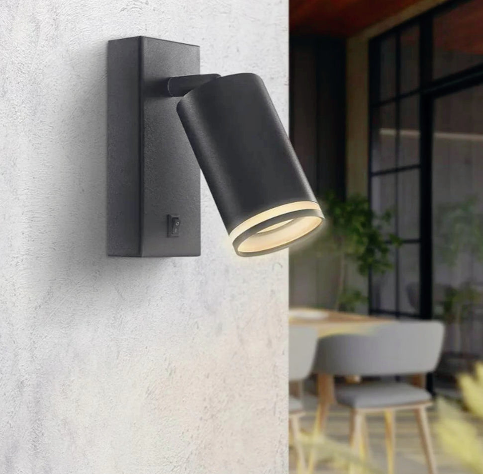 Applique orientabile per muro con interruttore ON/OFF – Attacco GU10 - ambraled