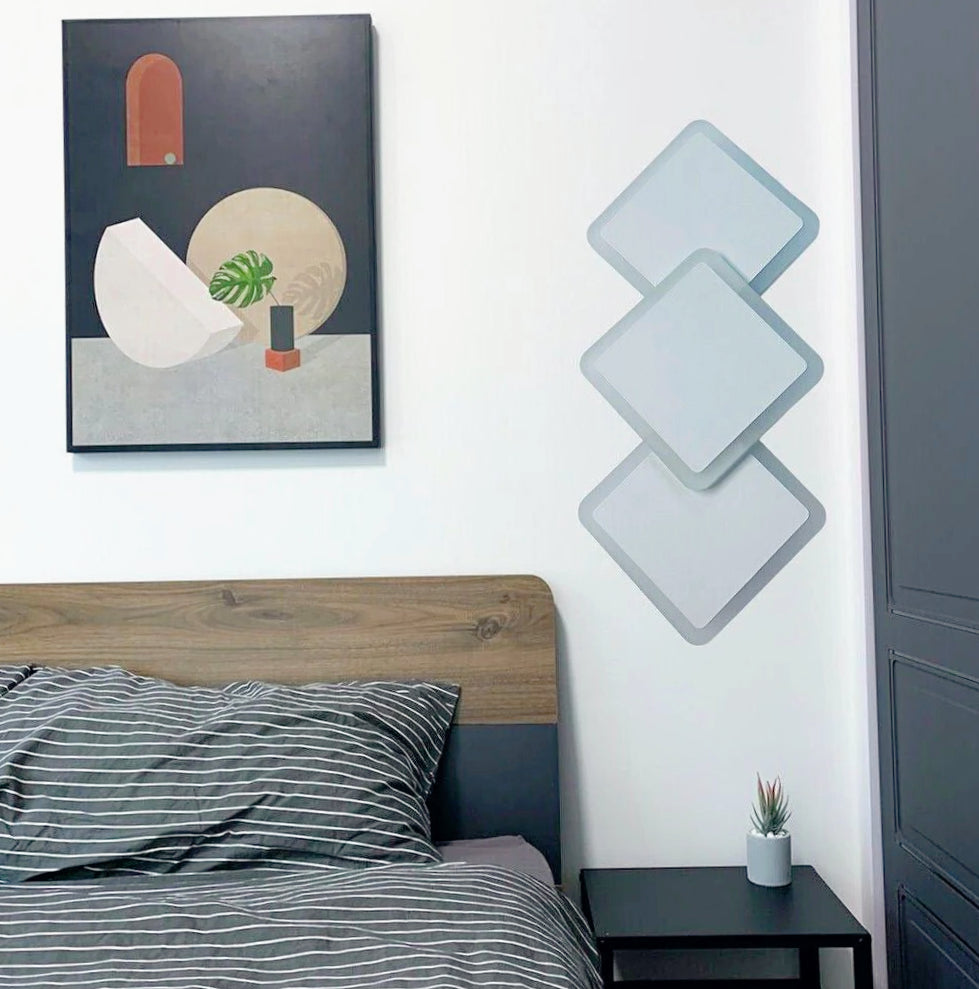 Applique LED a 3 rombi 14W – Lampada murale con 3 colorazioni di luce - ambraled