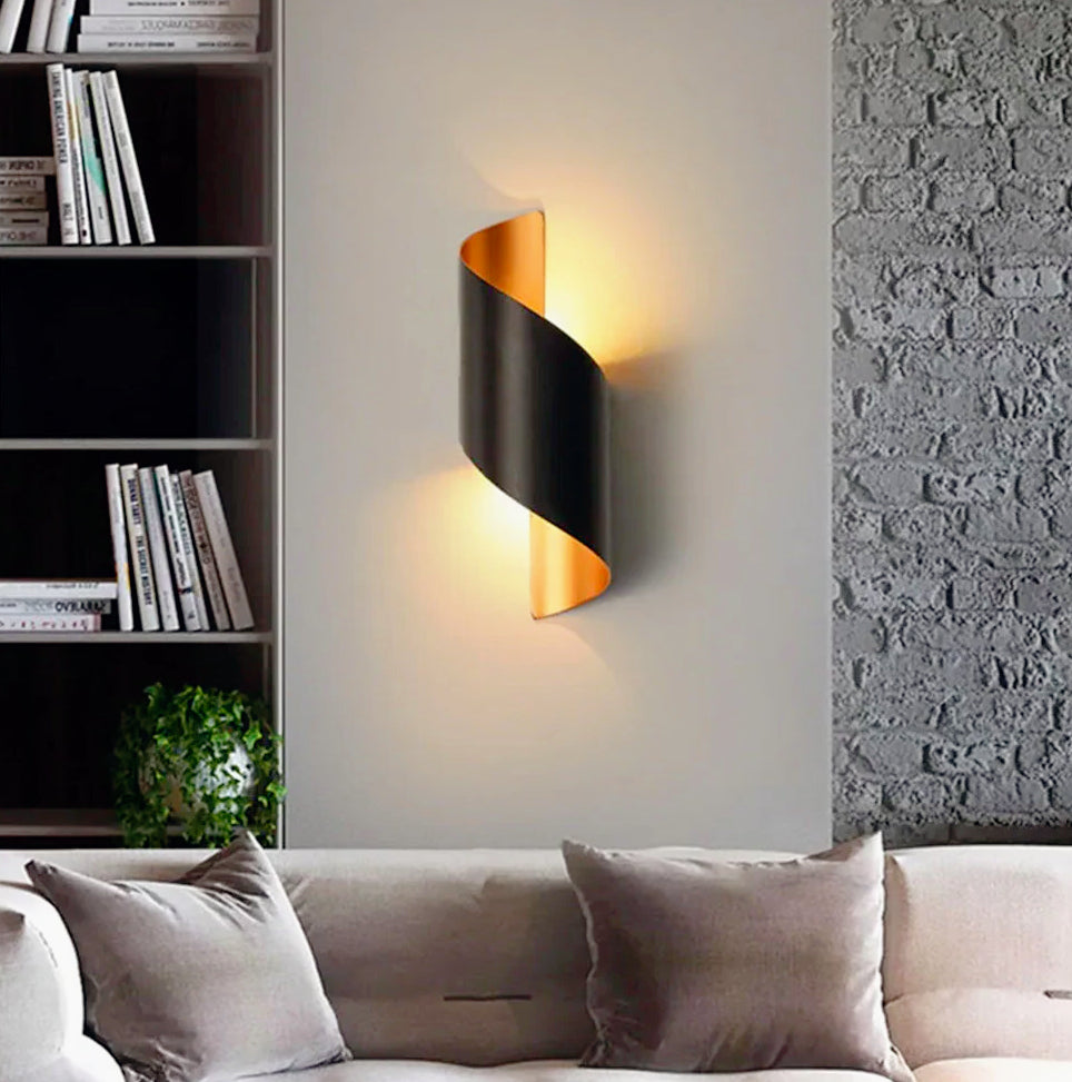 Applique spirale da parete doppia emissione di luce con attacco G9 - ambraled