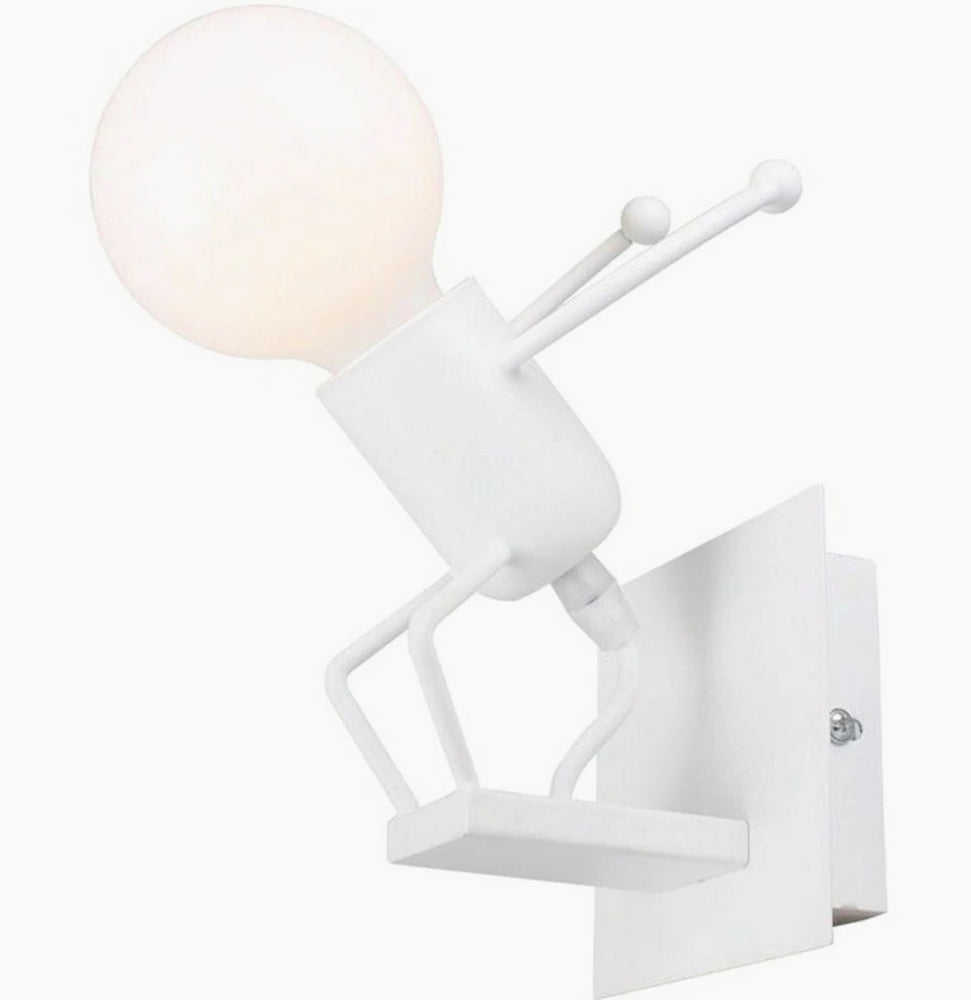 Applique decorativa a forma di omino in metallo per parete – Attacco E27 - ambraled
