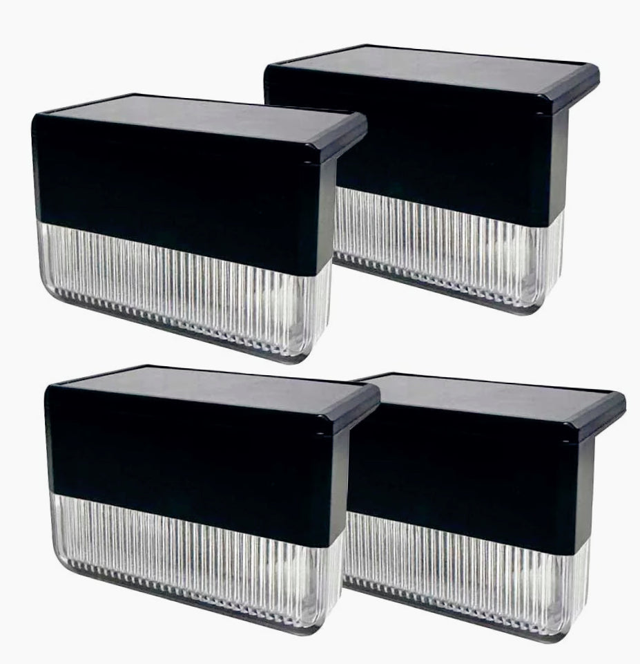 4 Luci Solari da Giardino LED con Pannello Solare – Luce Calda 3000K + RGB - ambraled