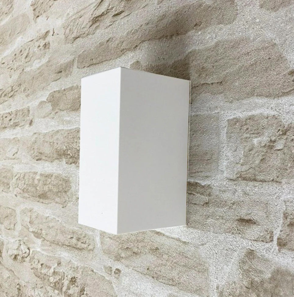 Applique a parete quadrata doppia emissione – Faretto attacco GU10 - ambraled