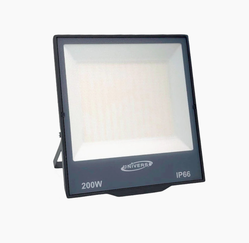 Faro LED esterno nero 30/50/100/200W – CCT IP66 - ambraled