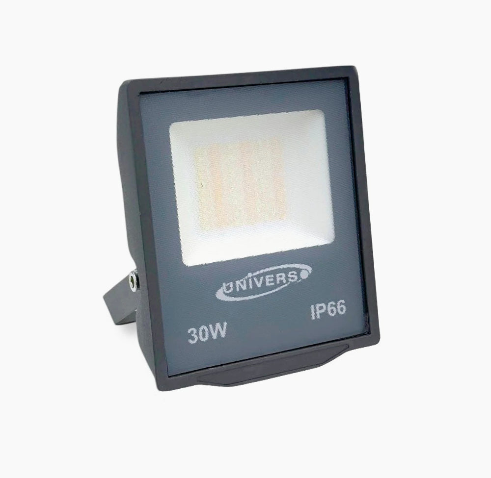 Faro LED esterno nero 30/50/100/200W – CCT IP66 - ambraled