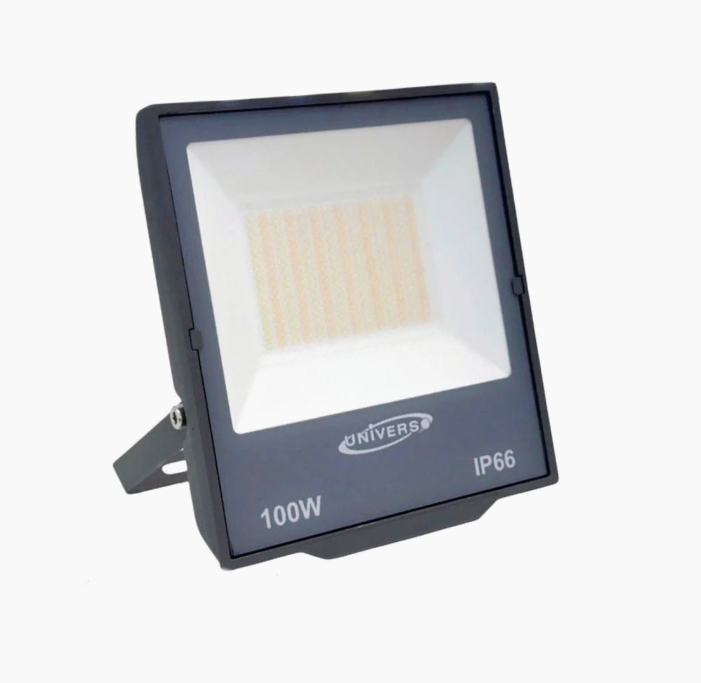 Faro LED esterno nero 30/50/100/200W – CCT IP66 - ambraled