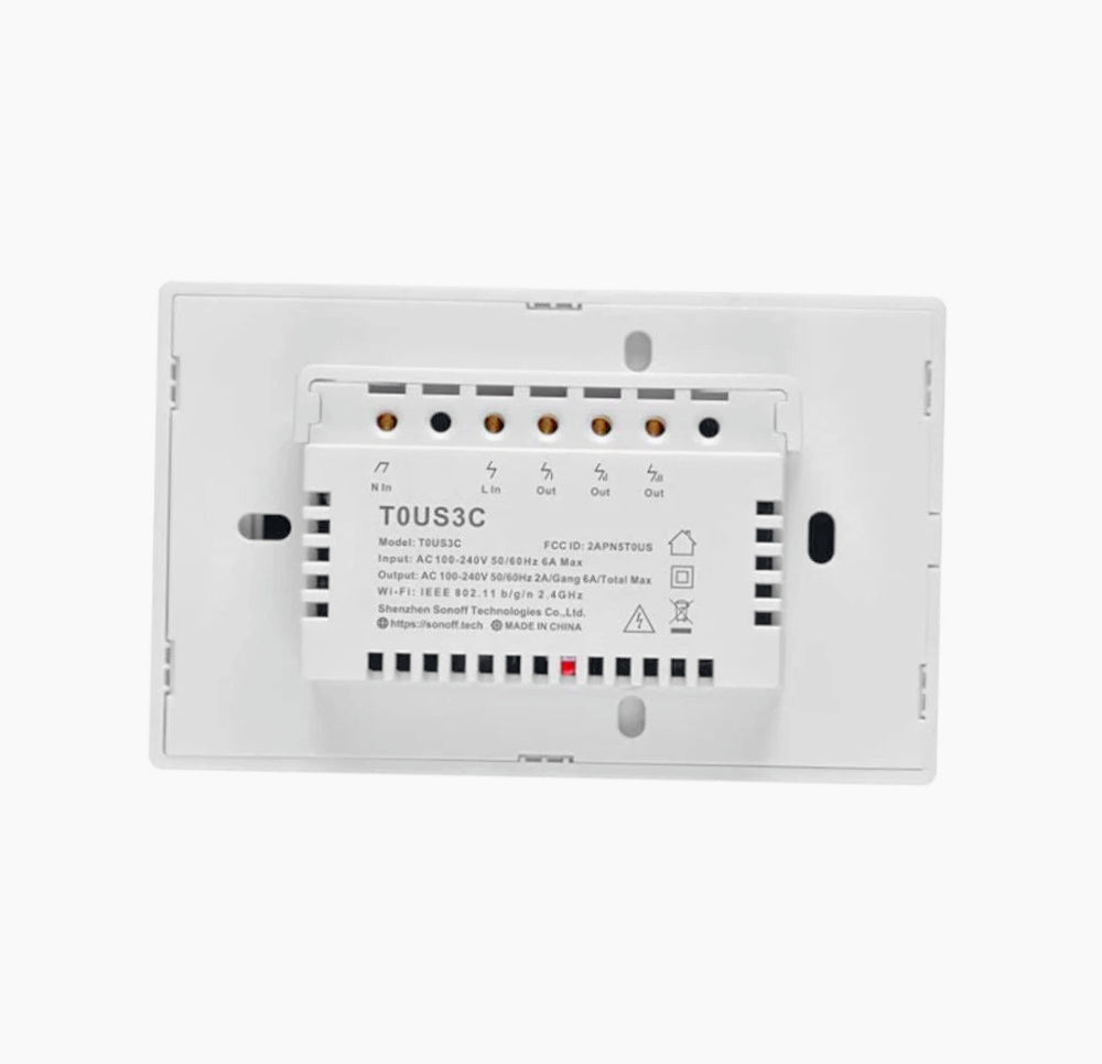 Interruttore smart 3 canali WiFi – touch e controllo da app - ambraled