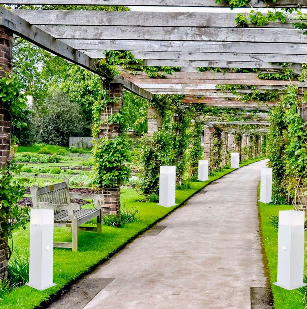 Lampione giardino alluminio – E27 sensore movimento IP44 - ambraled