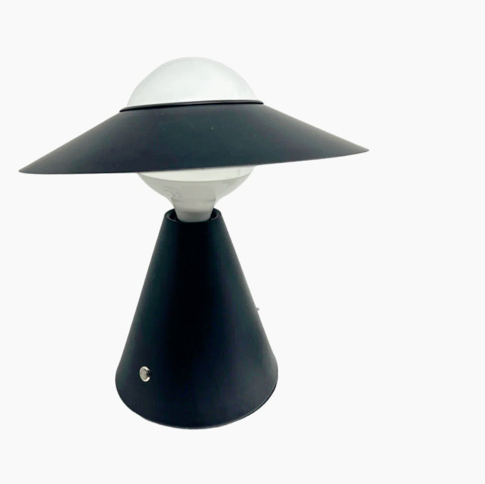 Lampada da tavolo decorativa – Con paralume a cappello orientabile e attacco E27 - ambraled