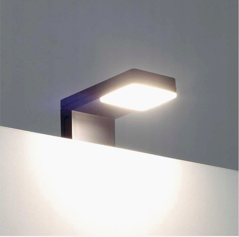 Lampada a LED per specchio da bagno – 3W, luce 4000K, colore nero o silver - ambraled