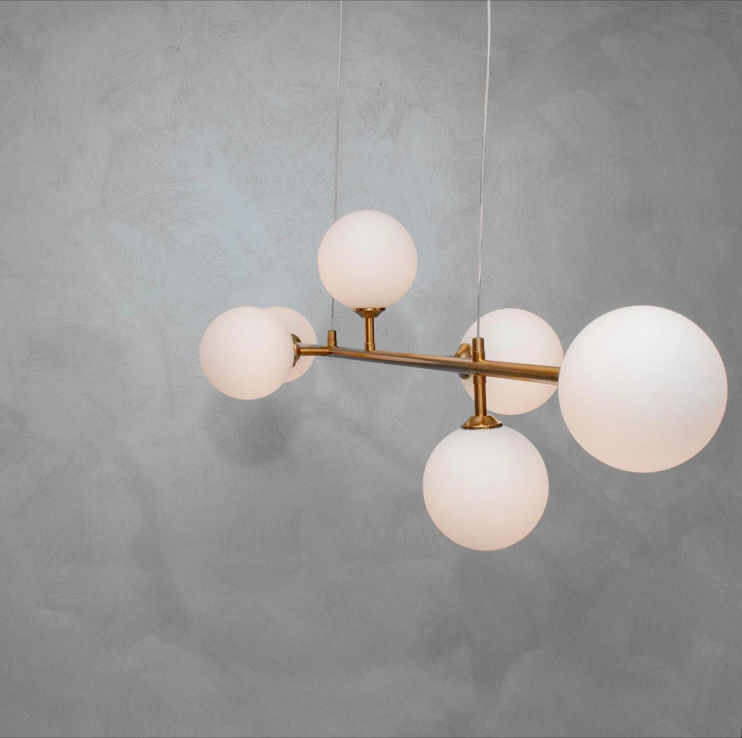 Lampadario a sospensione decorativo in bronzo – 6 sfere, attacco G9 - ambraled