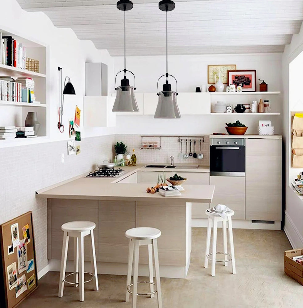 Lampadario in metallo con paralume in vetro – Design moderno, attacco E27 - ambraled