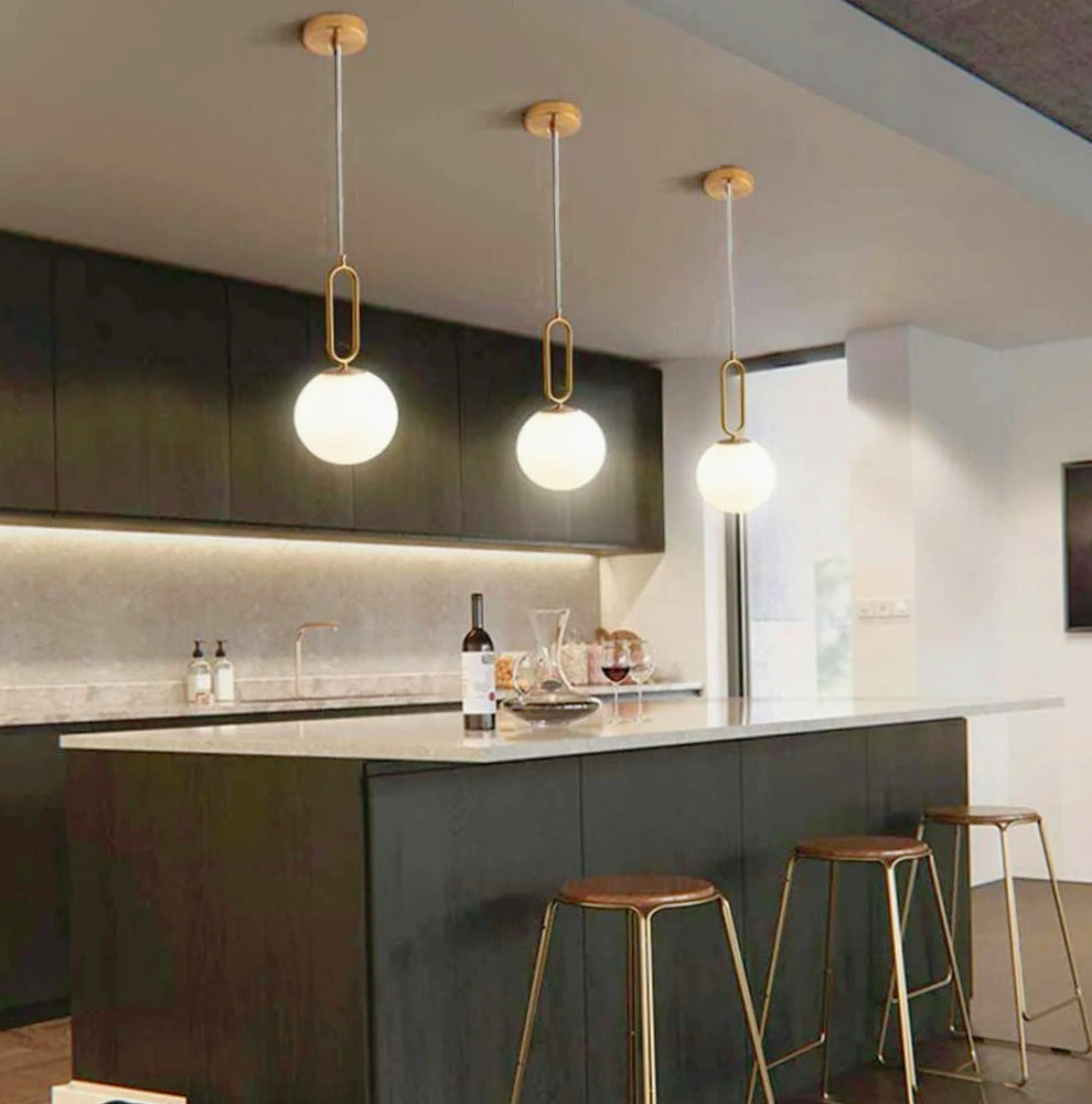 Lampadario minimalista con ovale in metallo bronzo e sfera G9 - ambraled