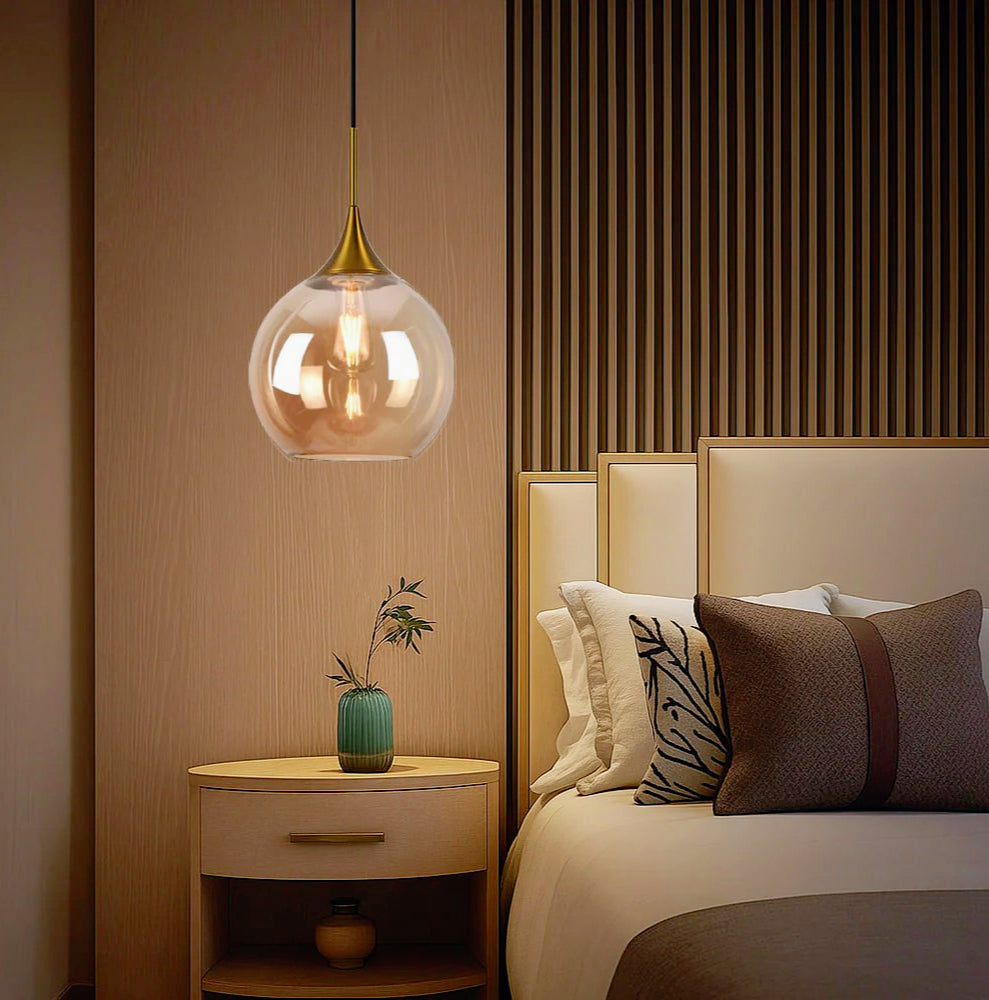 Lampadario a sospensione con sfera in vetro – Attacco E27, design elegante - ambraled