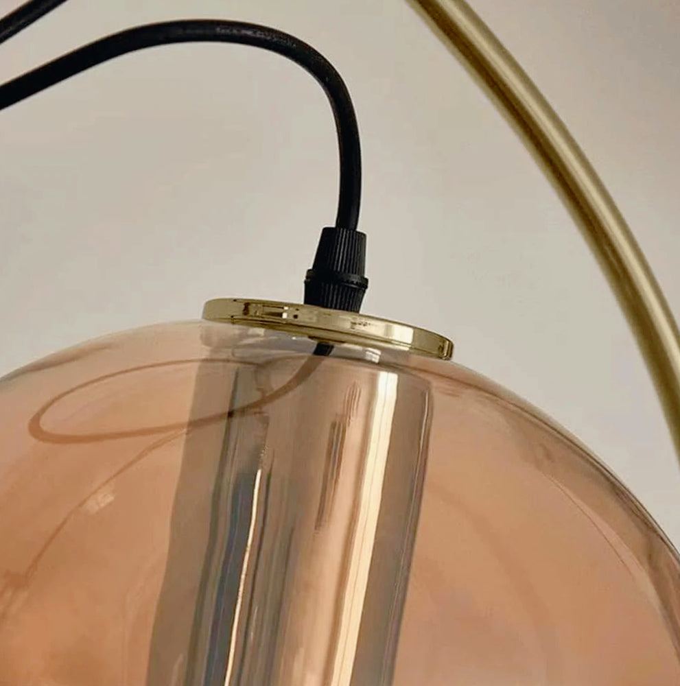 Lampadario decorativo in vetro – Pendra da tavolo / snack, attacco E27 - ambraled