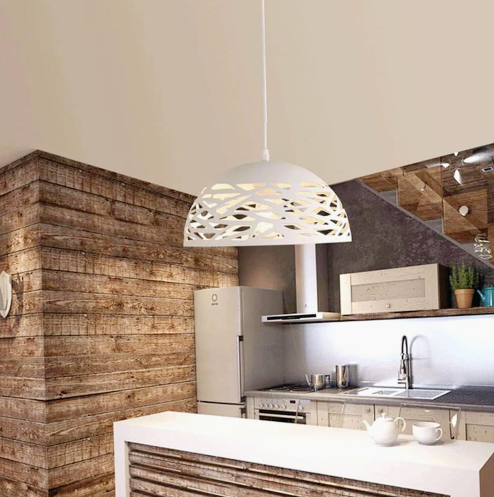 Lampadario a sospensione in metallo traforato – Design contemporaneo, attacco E27 - ambraled