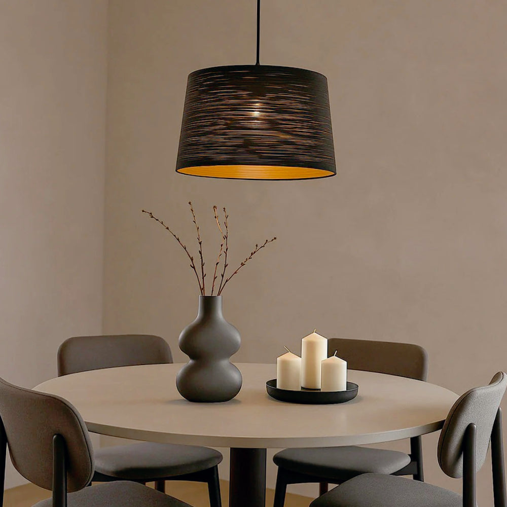 Lampadario minimal a sospensione in metallo – Attacco E27, colore bianco o nero - ambraled