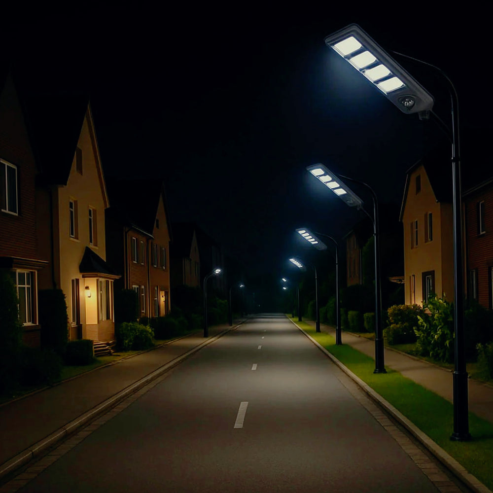 Lampione faro solare LED 220W – Sensore prossimità IP65 con palo - ambraled