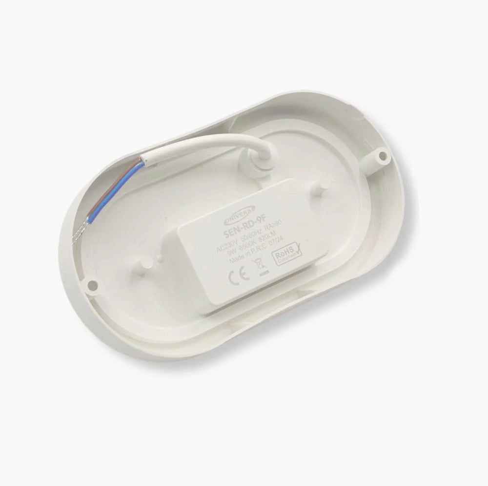 Plafoniera led con sensore di movimento 9W 6500k tonda o ovale IP56 - ambraled